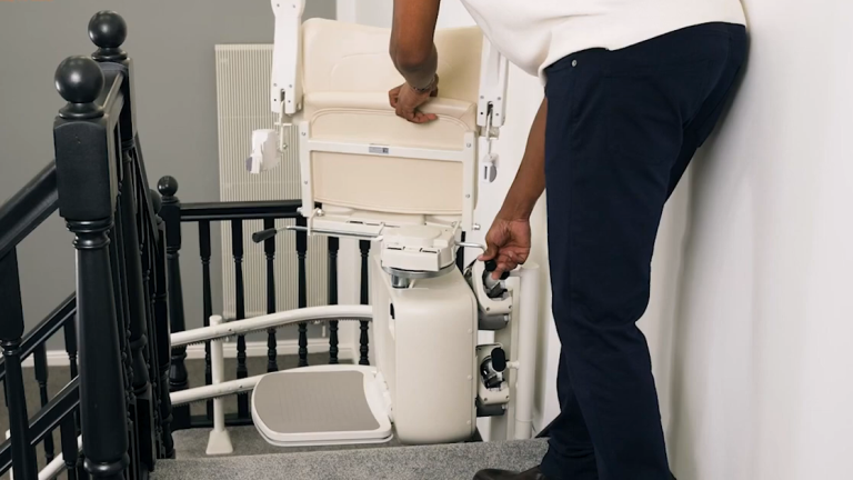 Handicare 4000 curved stair lift