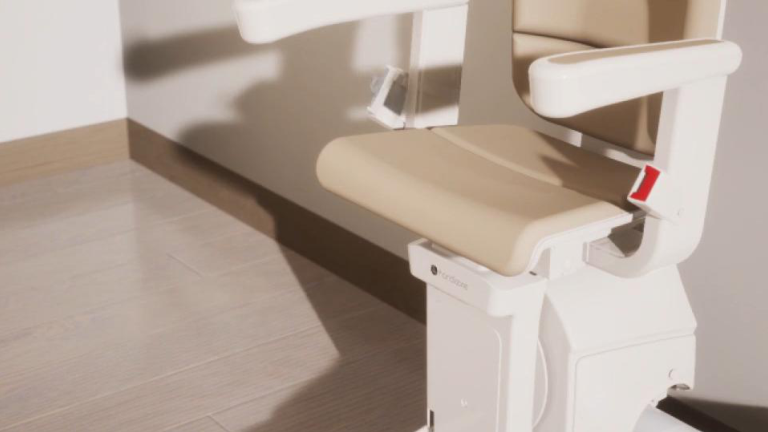 Handicare Freecurve curved stair lift