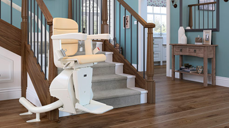 Handicare Freecurve curved stair lift