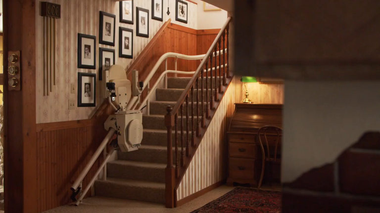Harmar Helix curved stair lift