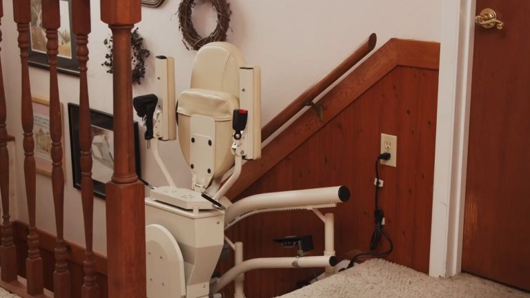 Harmar Helix curved stair lift