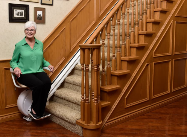 Savaria K2 straight stair lift