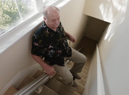 Harmar SL300 stair lift